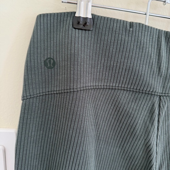 Lululemon Ribbed Softstreme Flared Pants Regular - Picture 5 of 6